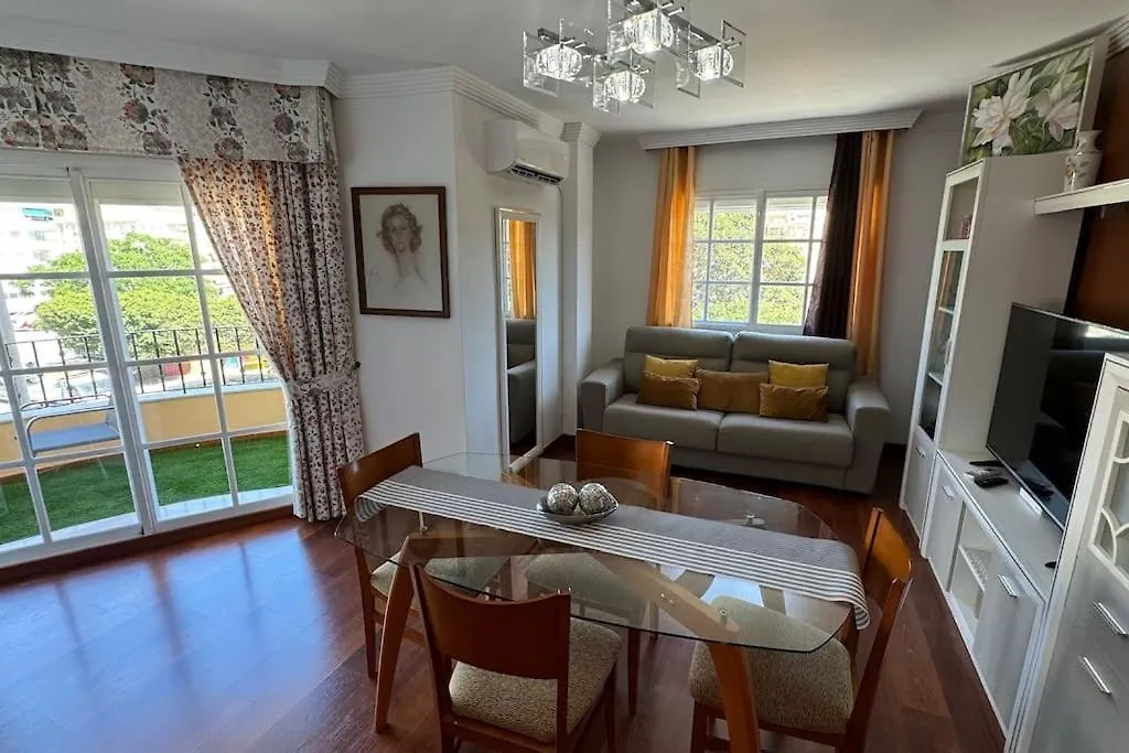 Ferienwohnung Escapada Perfecta Terraza, Despacho Y Playa 5 Min Torre Del Mar